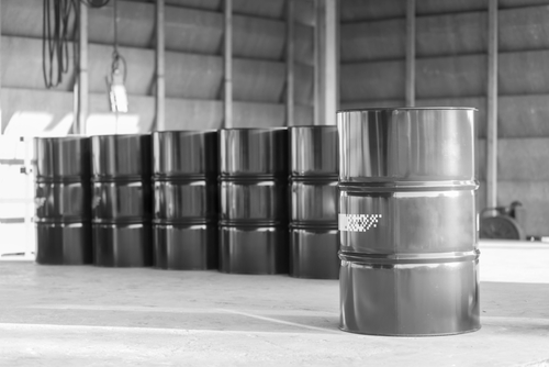 200 liter fuel tanks in black and white