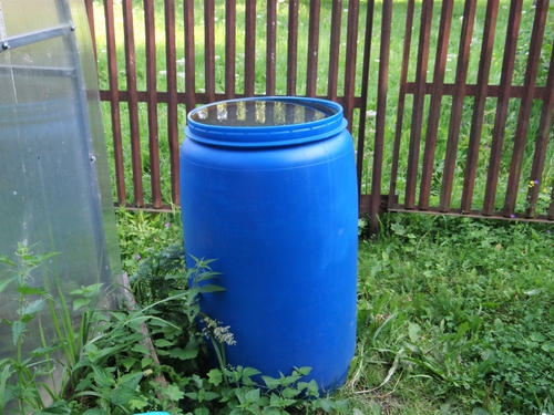 plastic barrel water