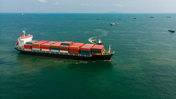 Container cargo ship